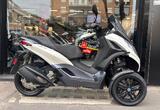 Prezzo PIAGGIO - MP3 300 - 2022