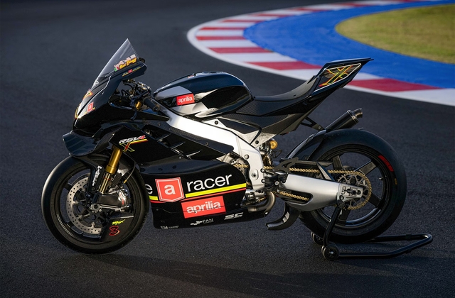 APRILIA RSV4 X ex3ma...